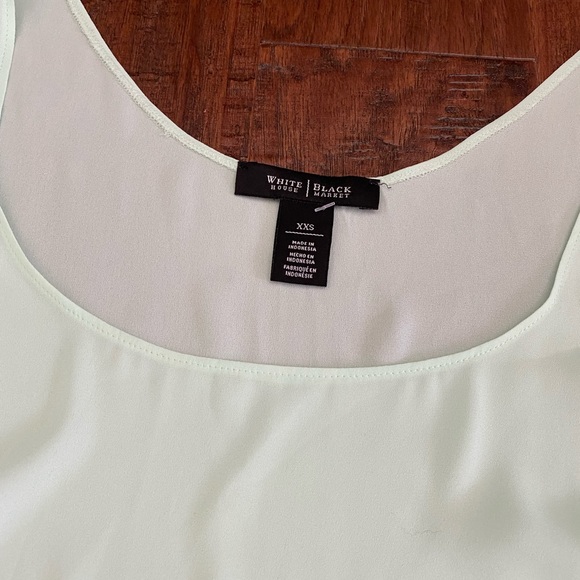 White House/Black Market Sleeveless Top. Size XXS - Picture 3 of 3